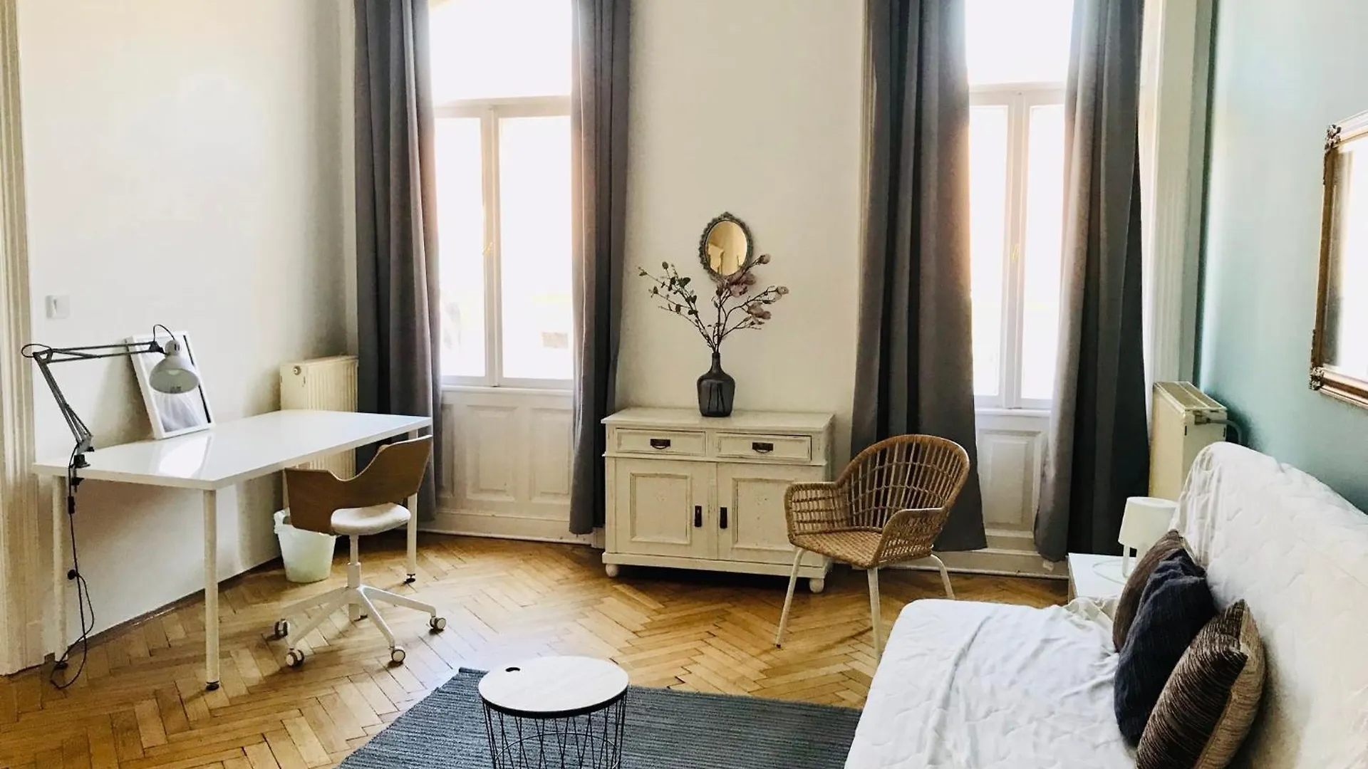 Mark'S Home Budapest 0*,